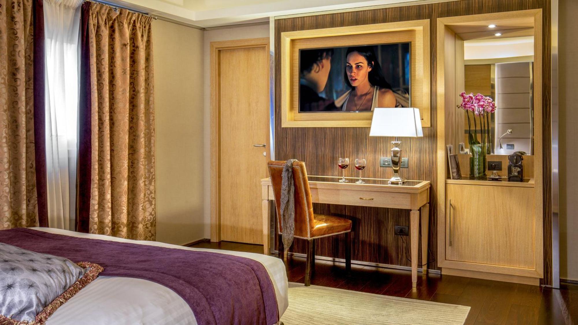 The At The Spanish Steps Gasthuis 5*